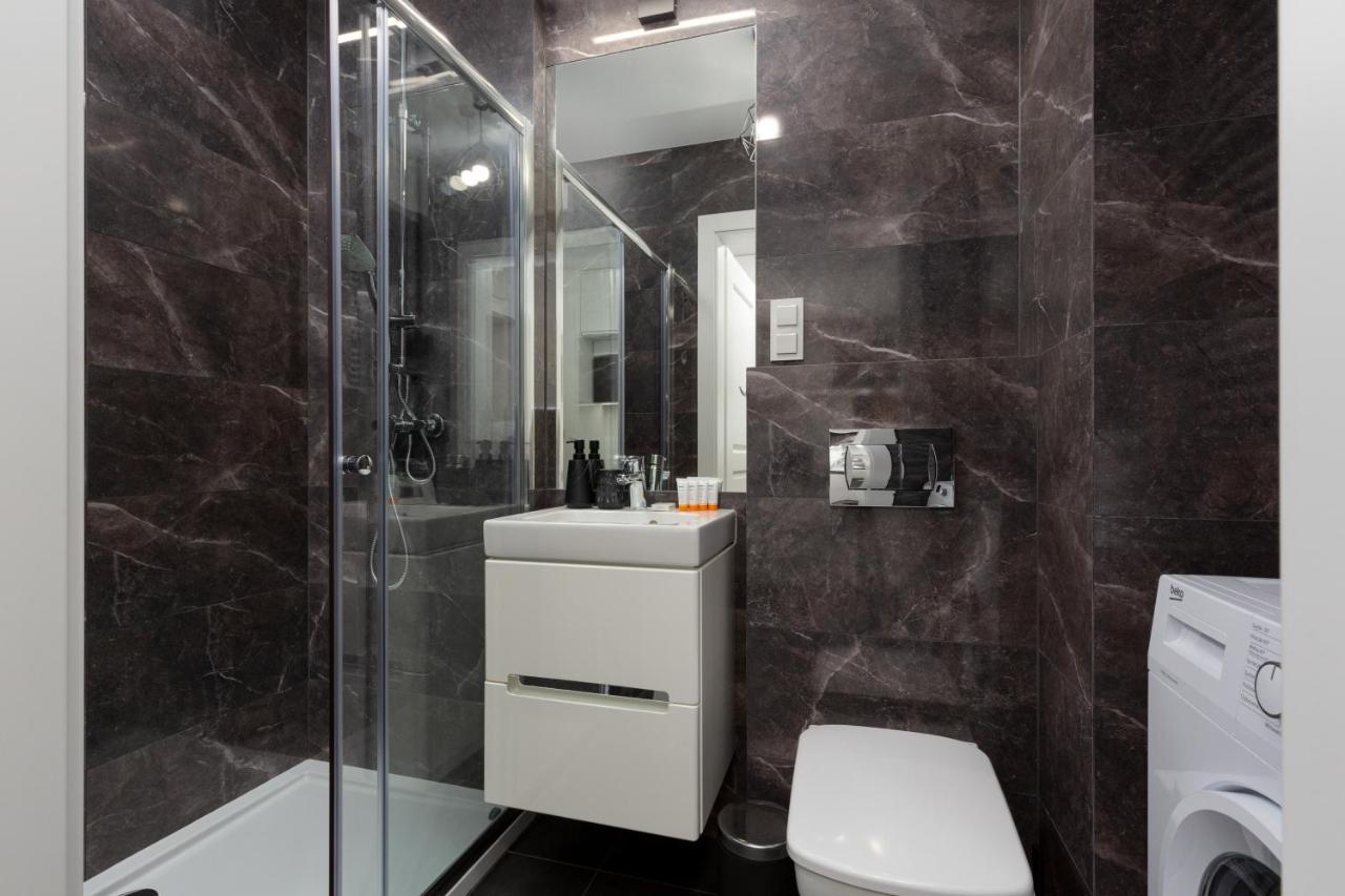 Elegancki Apartment Z Parkingiem By Noclegi Renters Varsavia Esterno foto